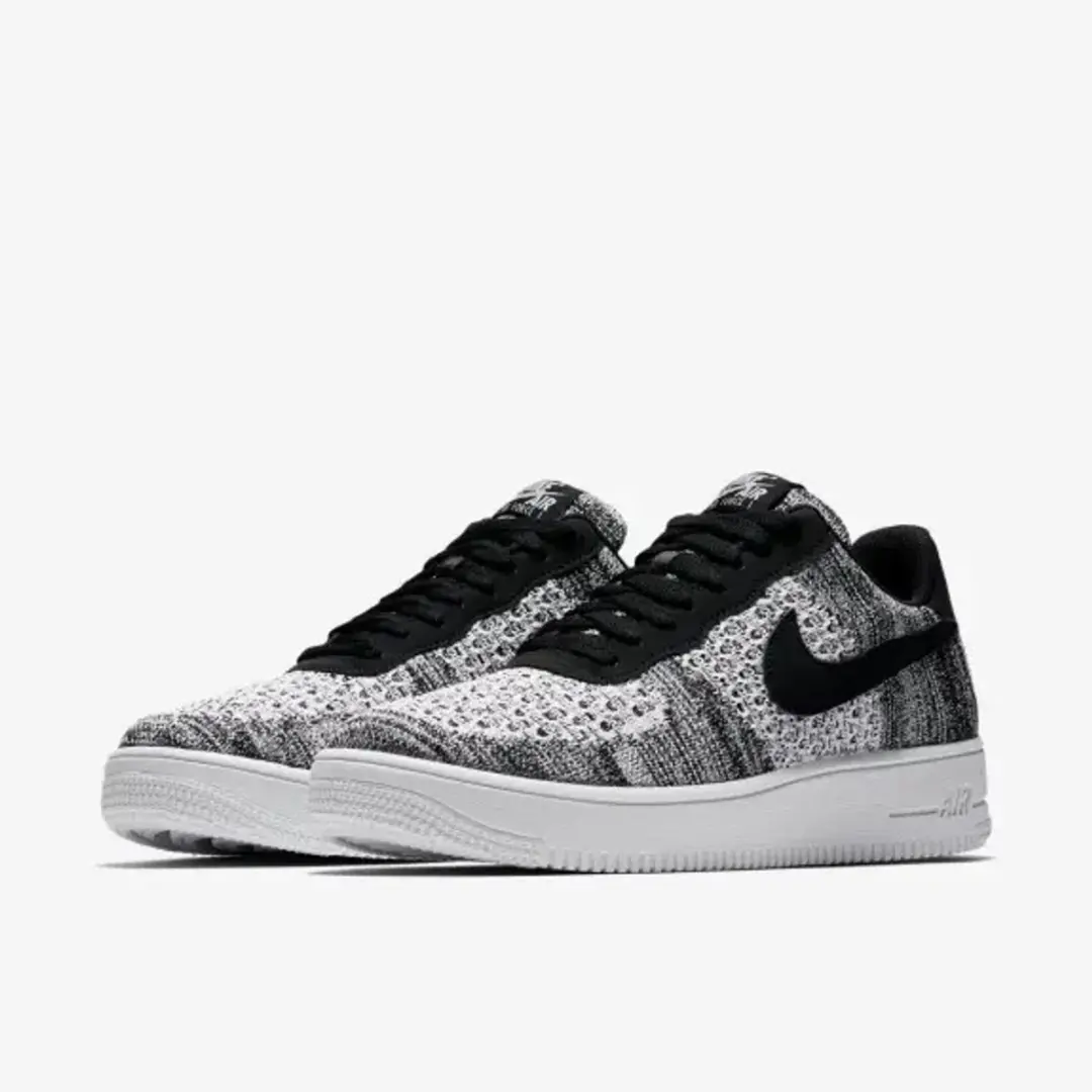 Nike Air Force 1 Flyknit 2 'Black Pure Platinum' - Maat 45