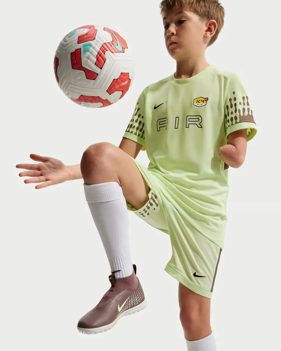 Nike ACG DF Short SS - Groen - L