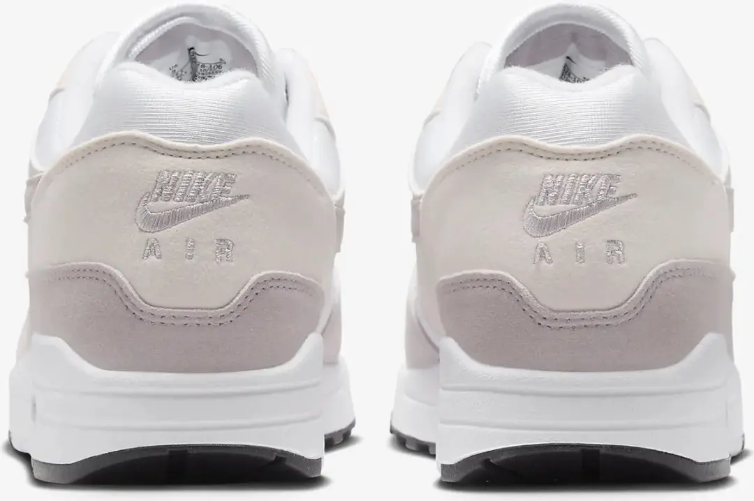 Nike Air Max 1 DZ2628-106 - Maat 45 - Wit