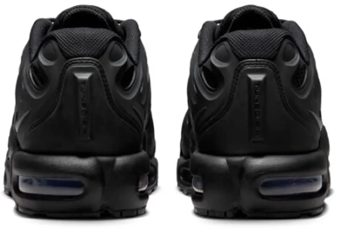 Nike Air Max Plus TN Drift HF0785-001 - Heren Sneakers - Zwart