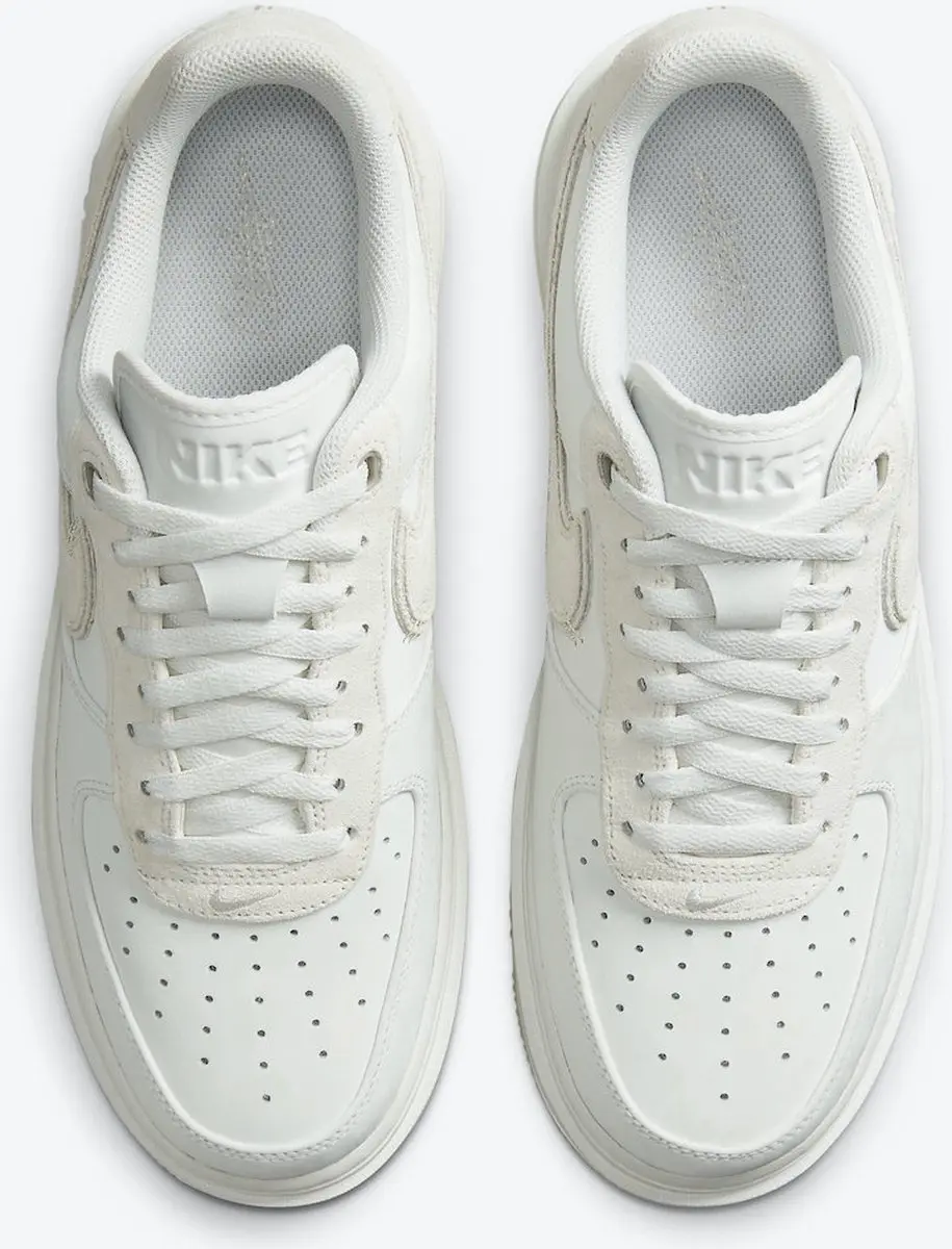 Nike Air Force 1 Low Luxe Summit White - Maat 39