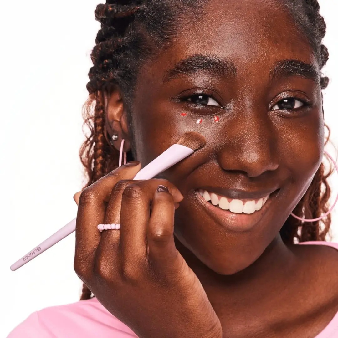 Essence Concealer Brush 01 - Paars