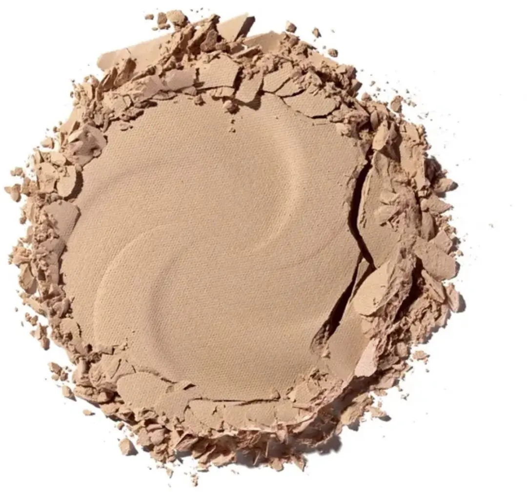 Essence Mattifying Compact Powder 04 Perfect Beige - 140g
