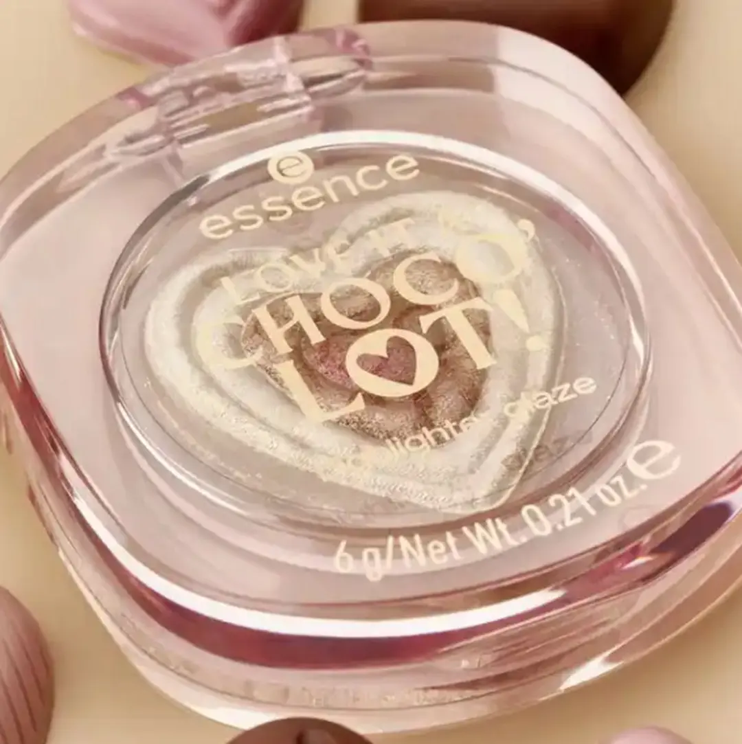 Essence Love it Highlighter Glaze 01 Heartbeats & Choco Treats 6g