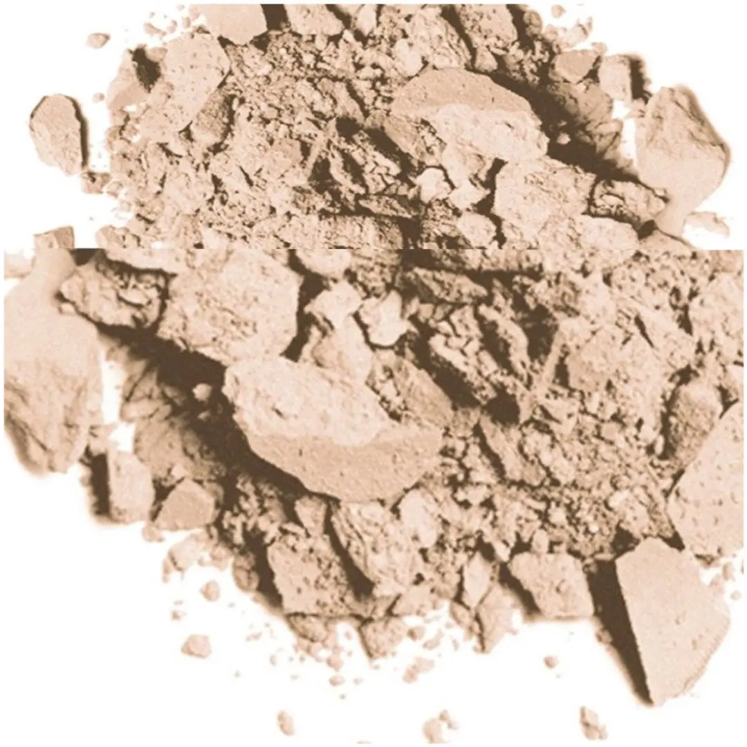 Essence Mattifying Compact Powder 10 - Light Beige