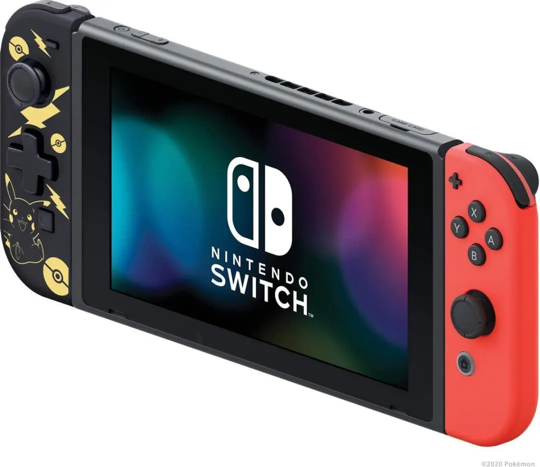Nintendo Hori D-Pad Controller NSW-279U - Pikachu Zwart/Goud - 4310mAh
