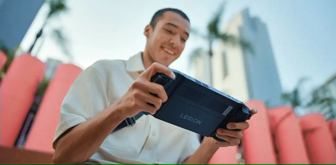 Lenovo Legion Go 8APU1 Gaming Handheld - Zwart