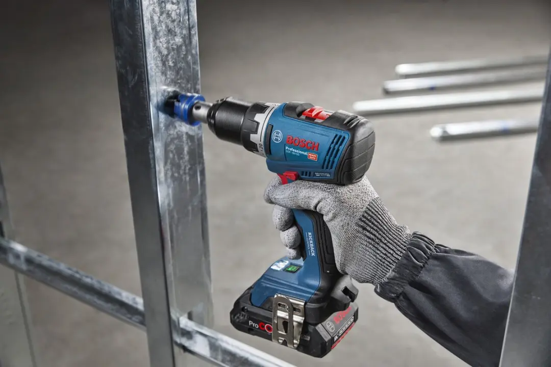 Bosch Professional 18V 4-delige Accu Gereedschapsset - 2 Accu's