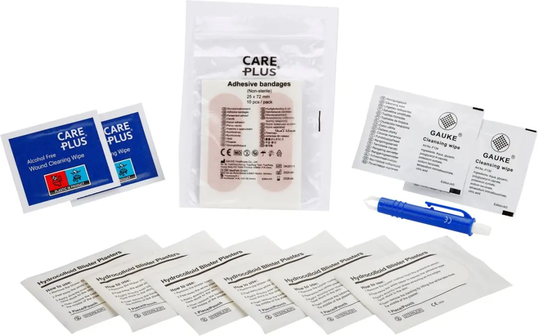 Care Plus First Aid Kit Light Walker - 21 Stuks