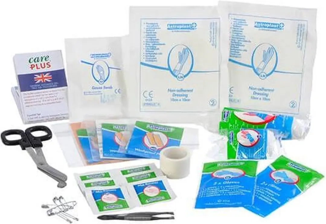 Care Plus Compact EHBO-set - 38-delig - 2 Stuks