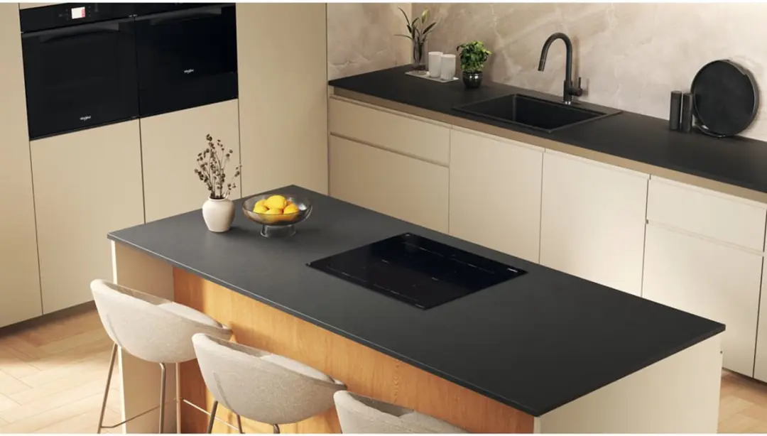 Whirlpool WTX6019DCF Inbouwinductiekookplaat 4 zones - Zwart