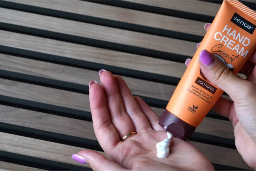 Sence Handcreme Coconut 75ml - 12 Stuks