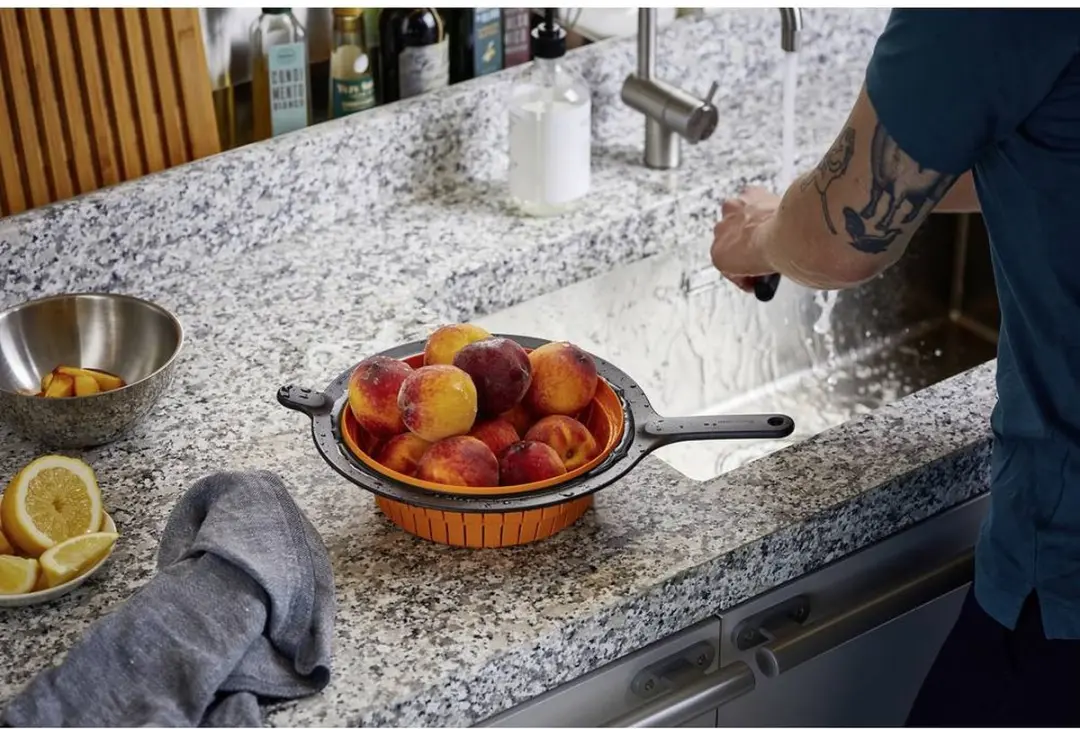 Fiskars Functional Form Druppelzeef - Kleurloos