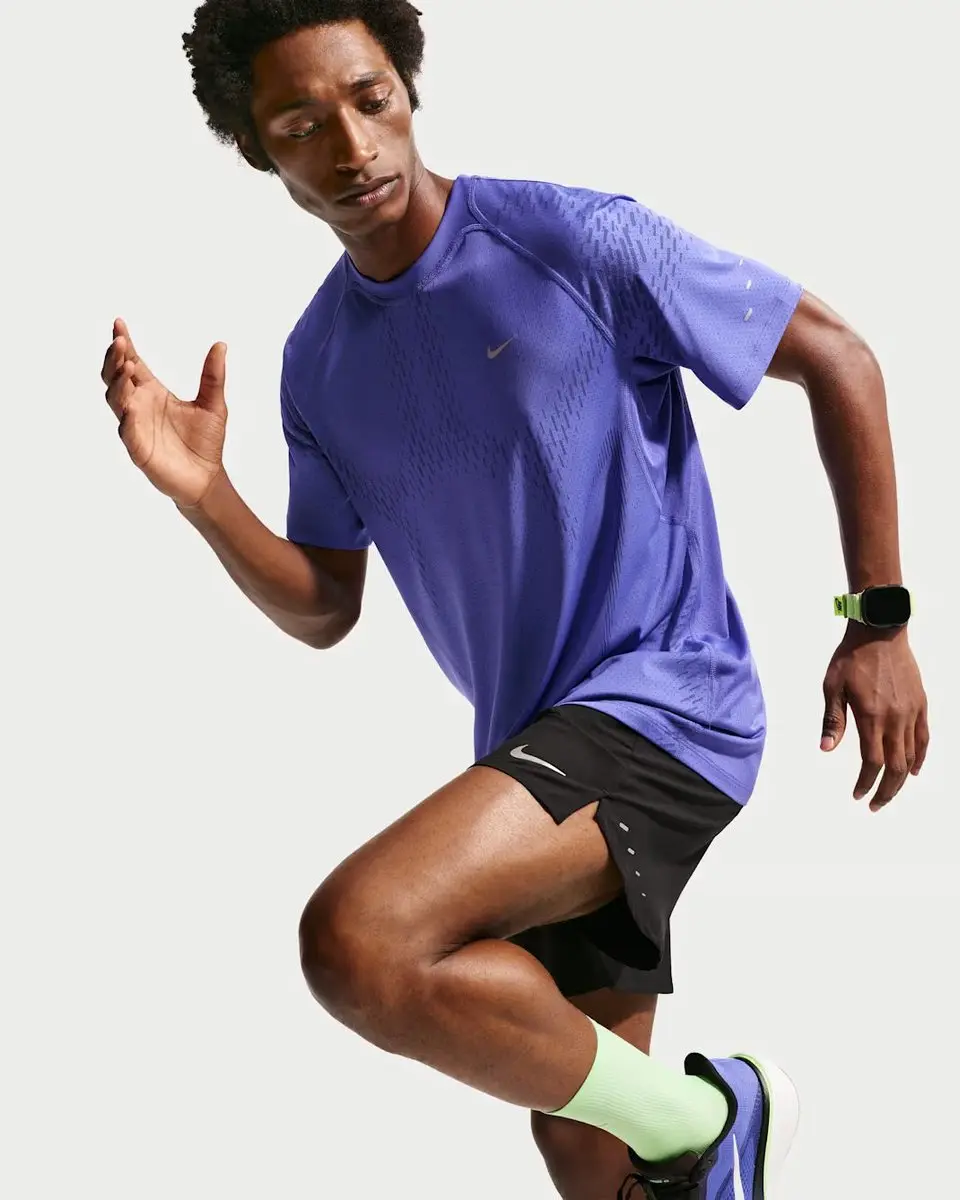 Nike Stride Dri-FIT Adv Short Heren T-shirt - Blauw