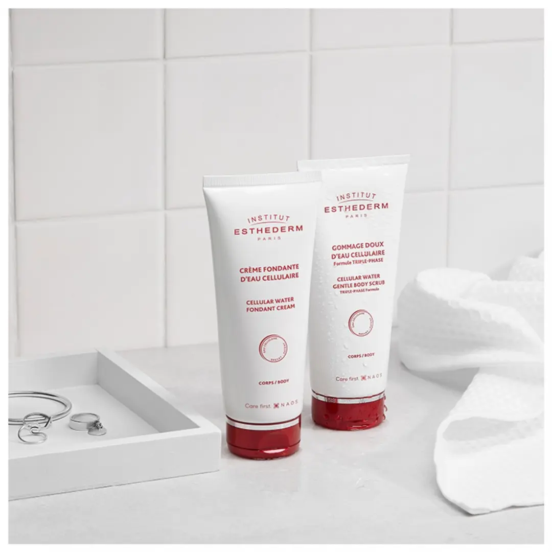 Institut Esthederm Doux D'Eau Cellulaire Hydraterend Peeling 200ml