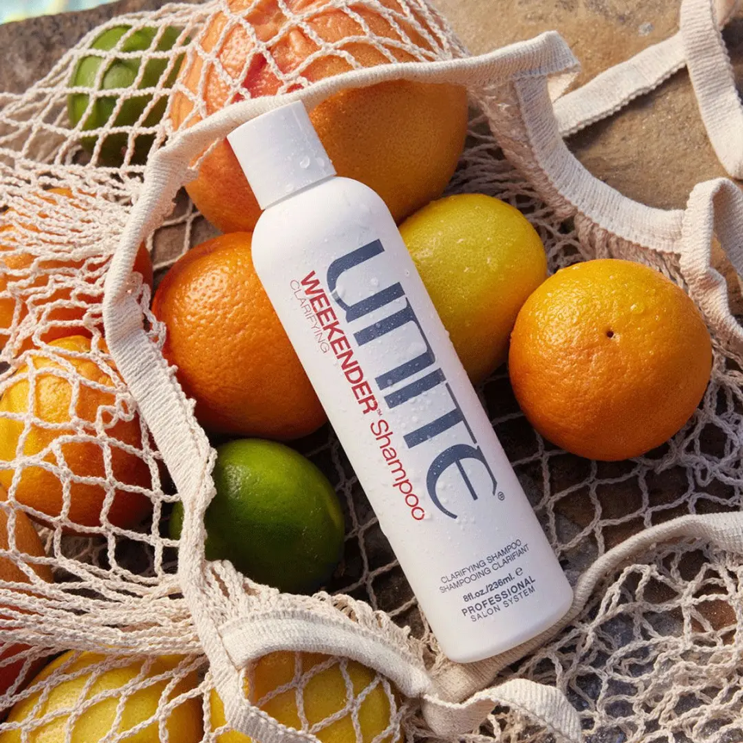UNITE Weekender Shampoo 236ml