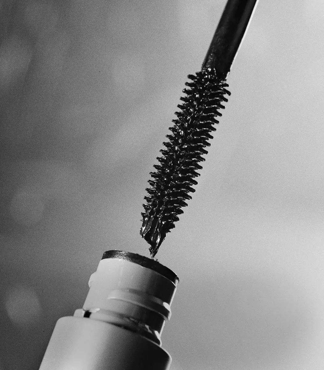 MÁDARA Deep Matter Bold Volume Mascara 8ml - Zwart