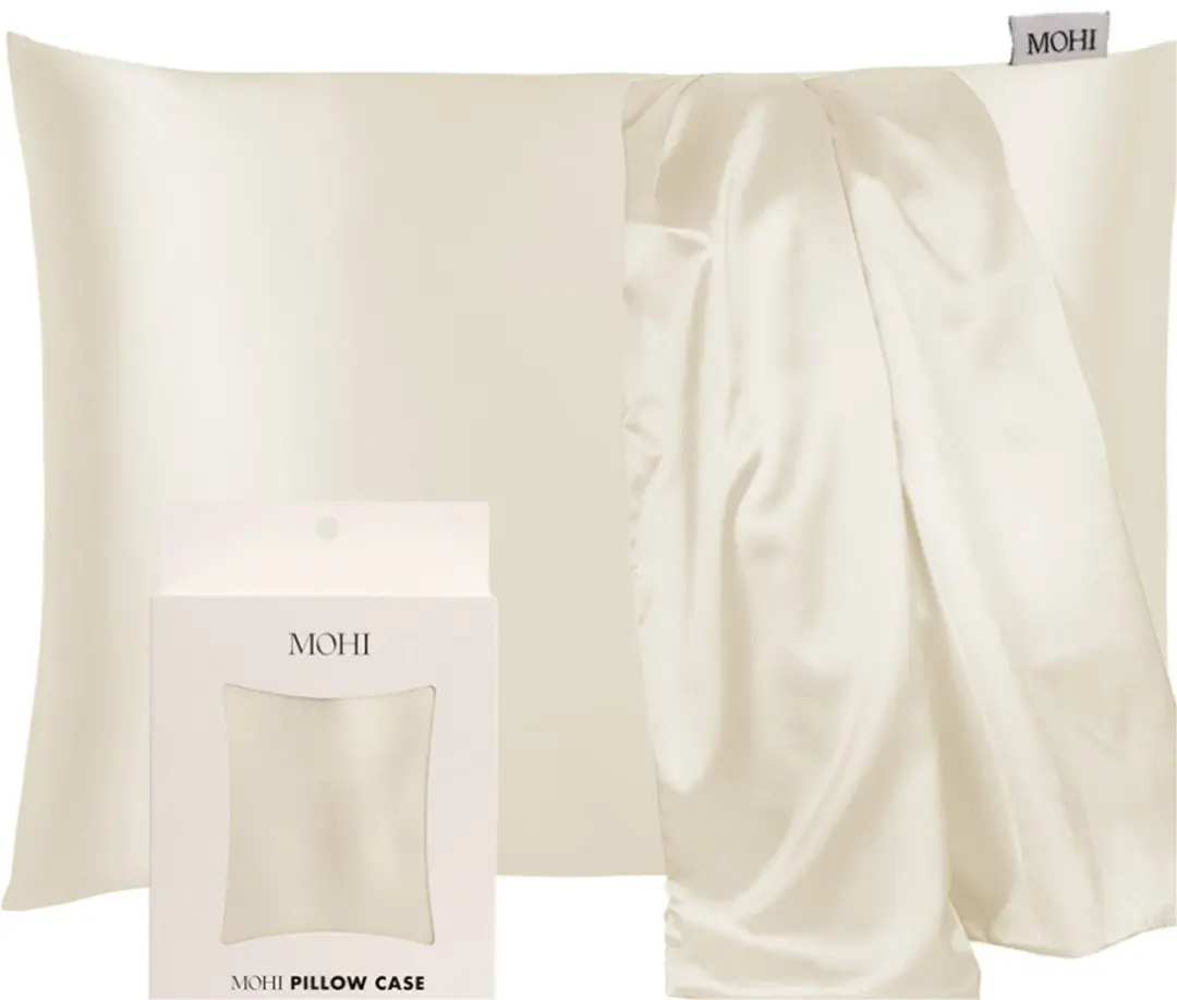 Max Pro x MOHI Satin Kussensloop - Off White