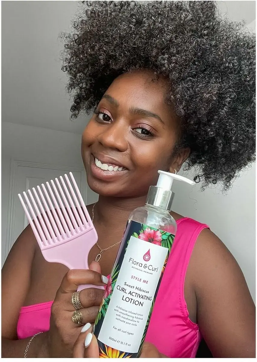 Flora & Curl Sweet Hibiscus Curl Activating Lotion 300ml