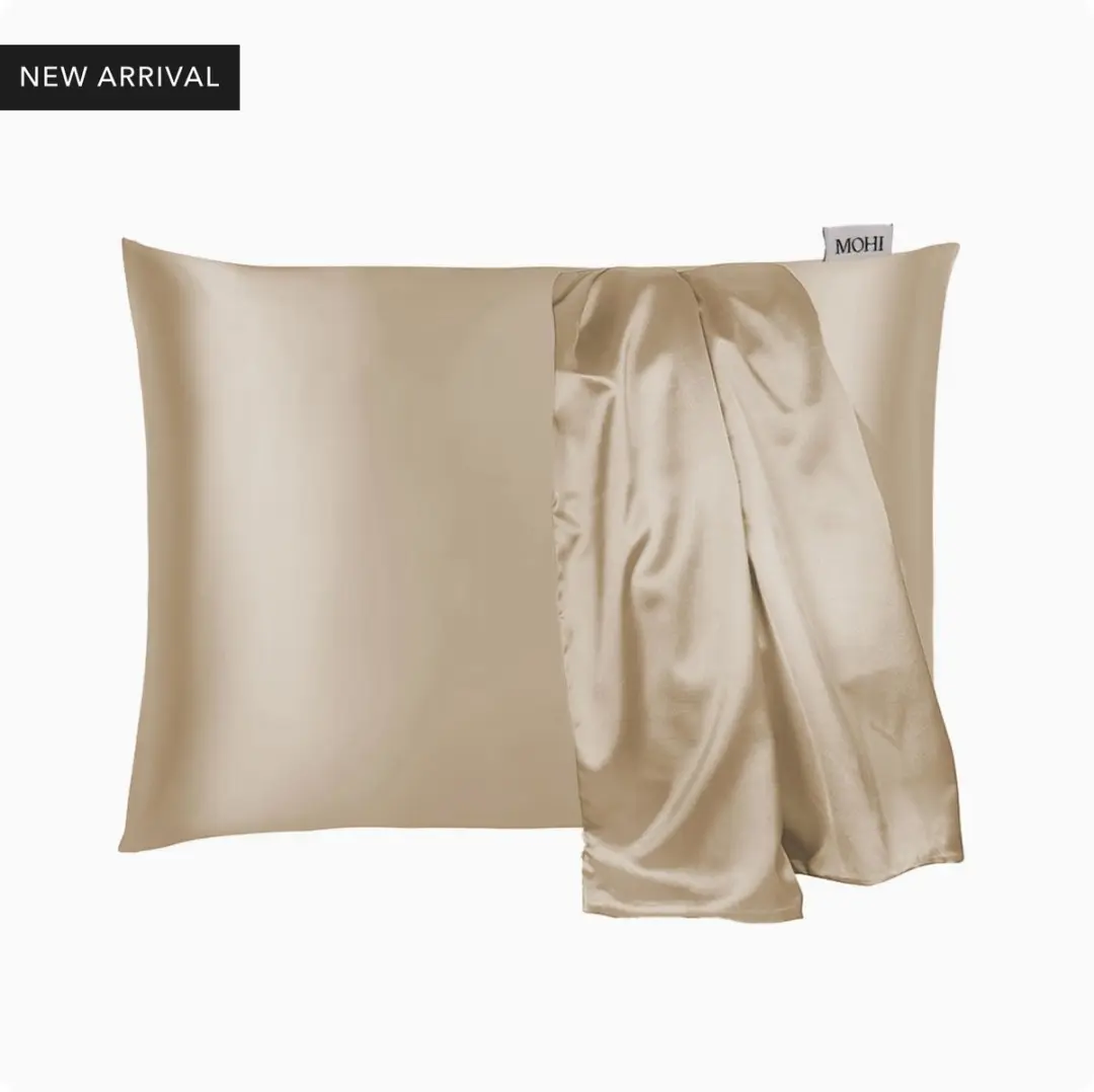 Max Pro x MOHI Satin Kussensloop Champagne
