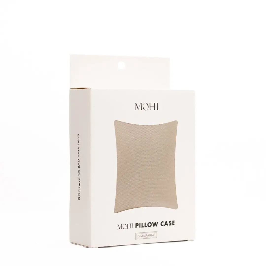 Max Pro x MOHI Satin Kussensloop Champagne - afbeelding 6 van 6