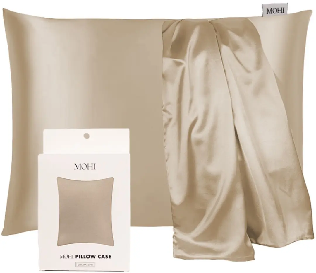 Max Pro x MOHI Satin Kussensloop Champagne