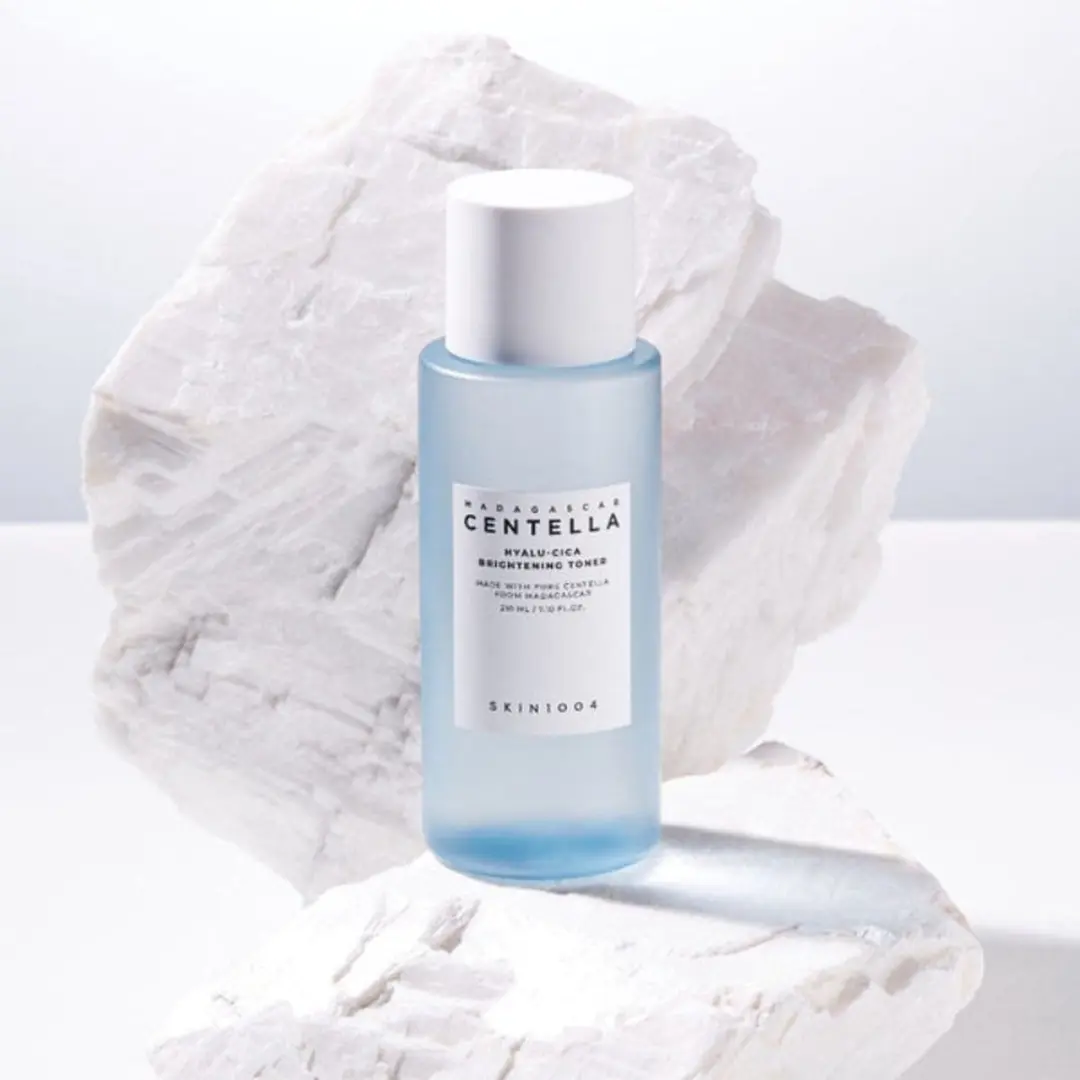 Skin1004 Hyalu-Cica Brightening Toner 210ml