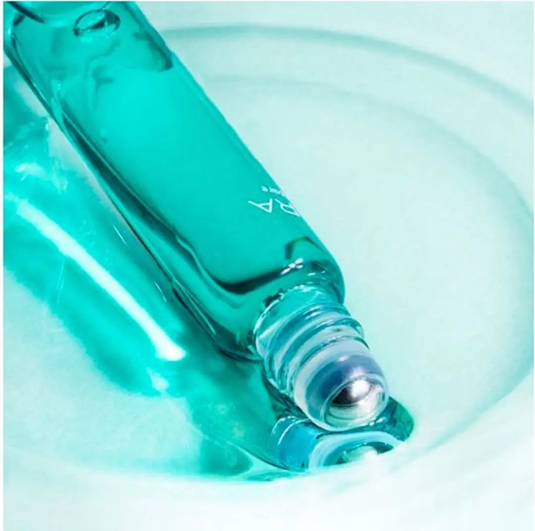 MÁDARA Acne Acute Spot-Roller 8ml