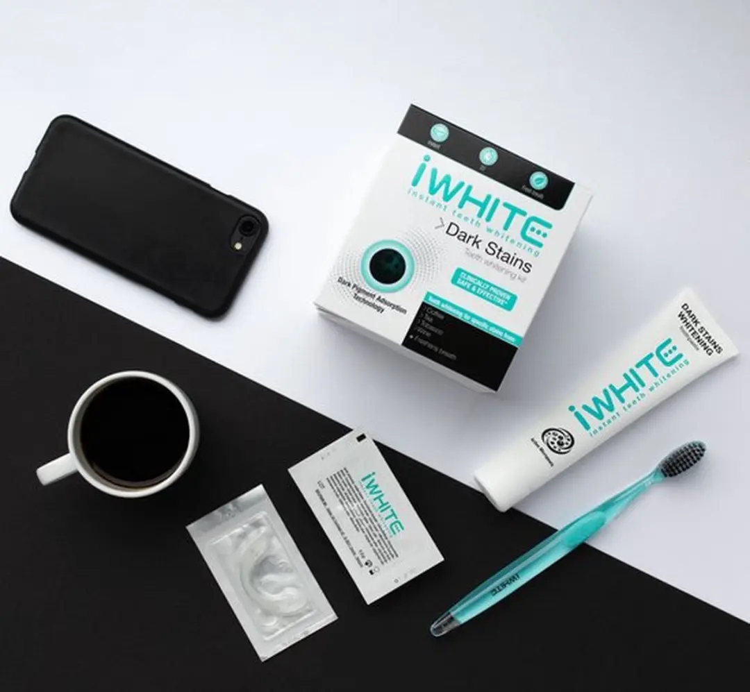 iWhite Dark Stains Whitening Kit - 10 Kant-en-klare Mondstukken