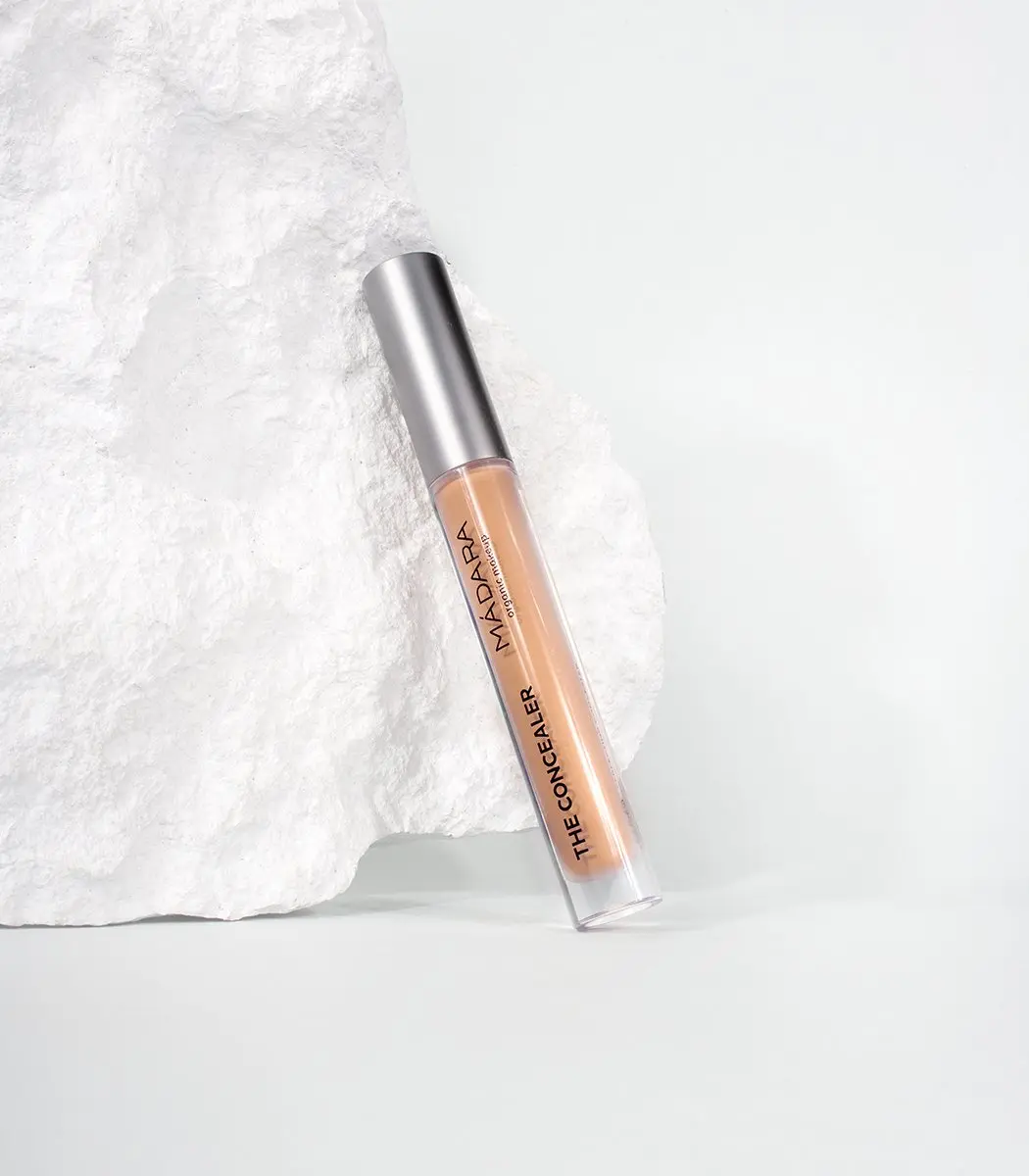 MÁDARA The Concealer #45 Almond 4ml - Hyaluronzuur - Vegan - afbeelding 6 van 6