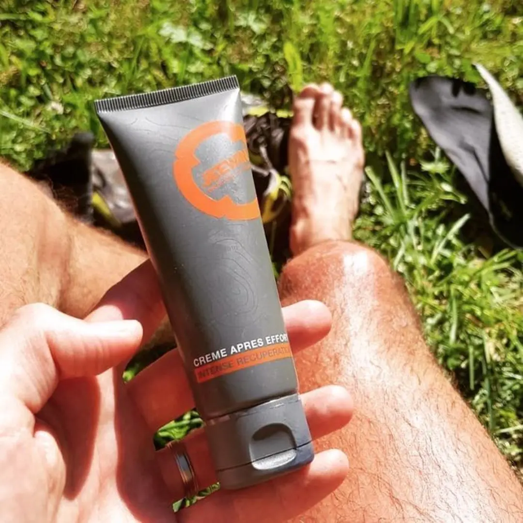 JEEWIN Arnica Cream 75ml - Kneuzingen & Sportblessures