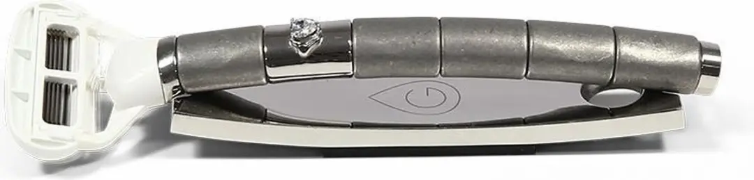 GLADDERR Rough Heart Scheermes - 5 Bladen - Wit/Zilver