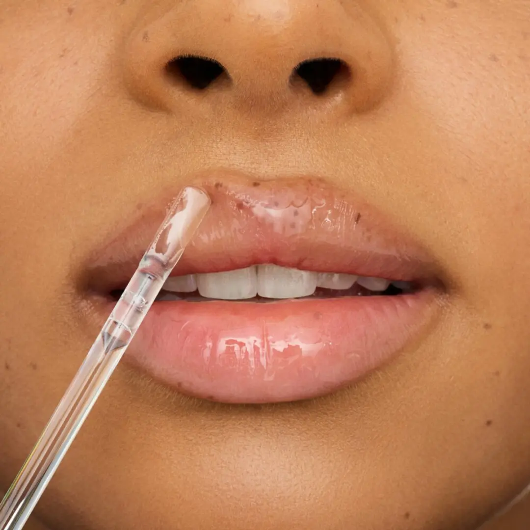 Essence What The Fake! Lip Filler 01 Transparant - 4,2 ml