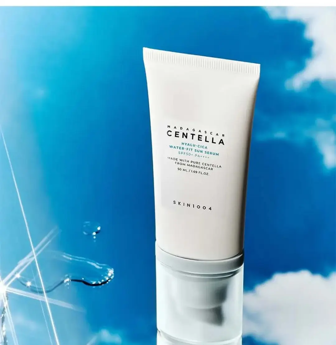 Skin1004 Madagascar Centella Hyalu-Cica Water-Fit Sun Serum SPF 50+ 100ml