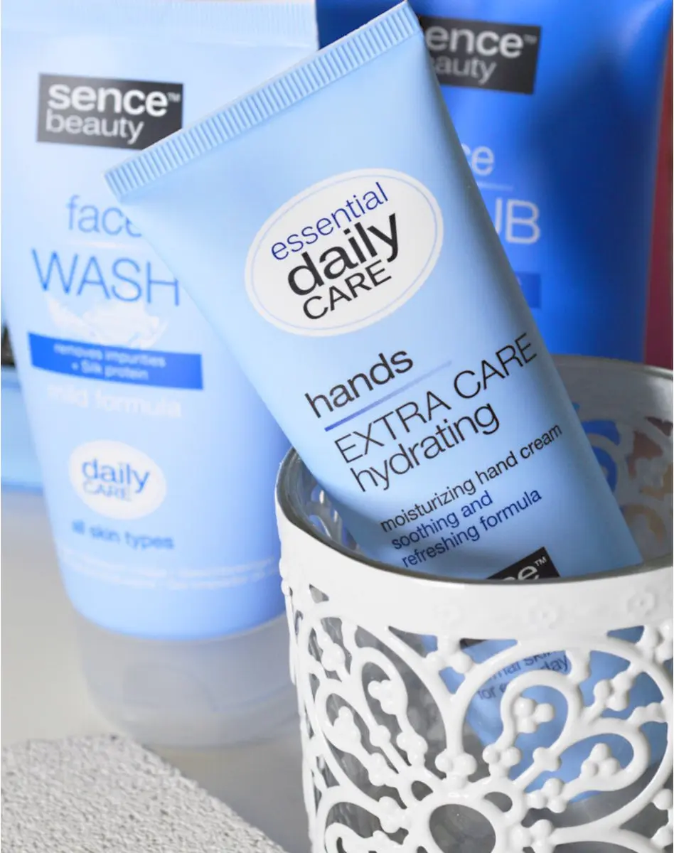 Sence Gezichtsscrub Hydro Shock 150ml - 12 Stuks