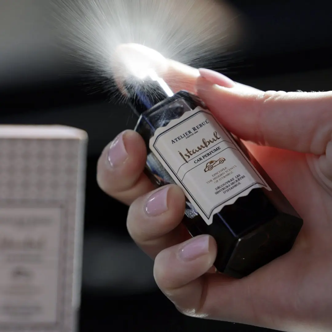 Atelier Rebul Istanbul Autoparfum 25ml - Houtig & Kruidig