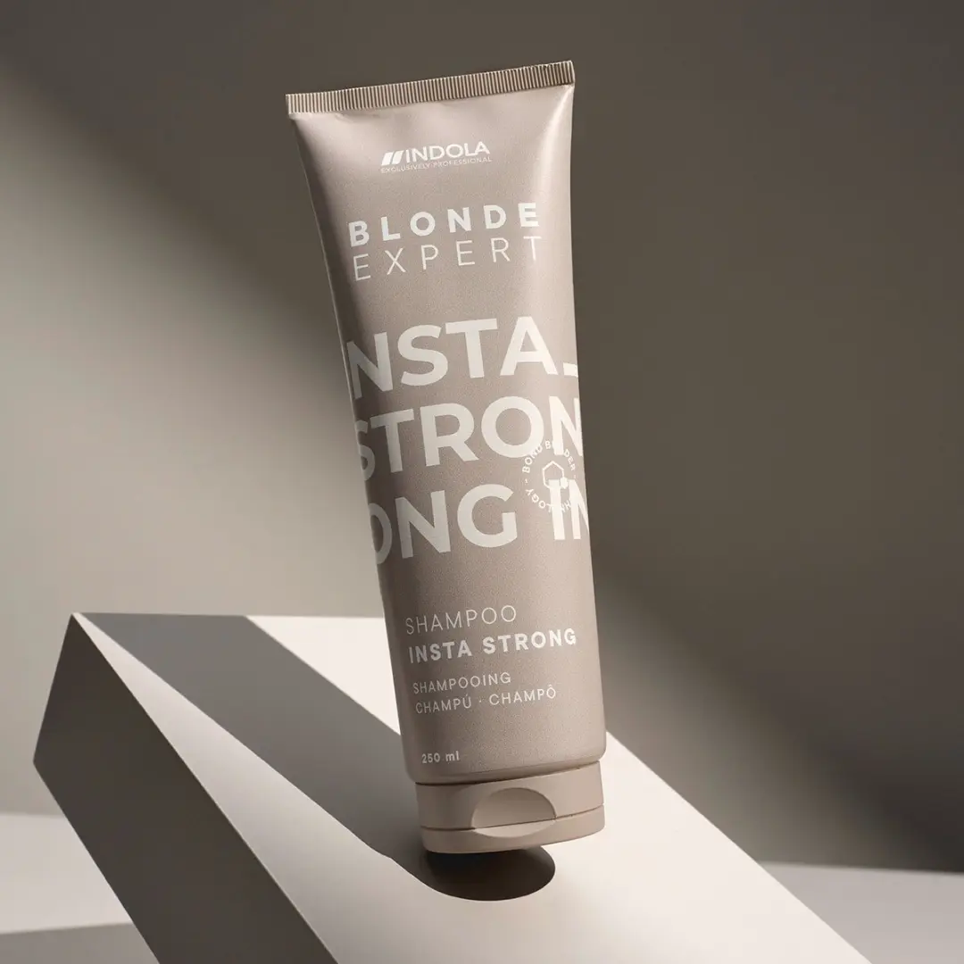 Indola Blonde Expert Insta Strong Shampoo 250ml