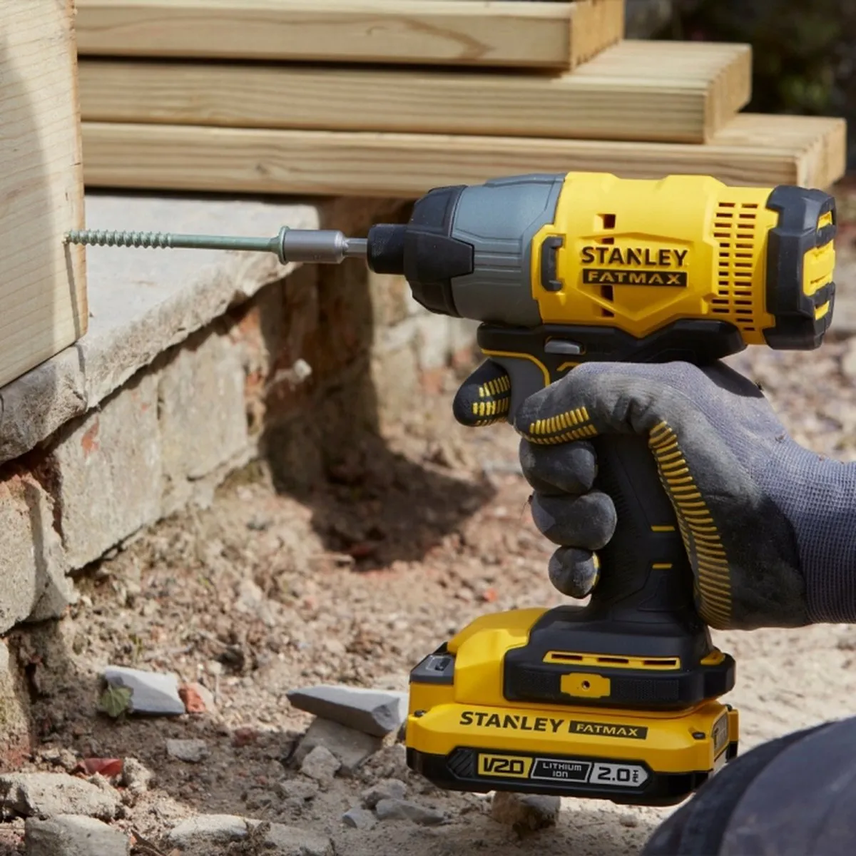 STANLEY FATMAX V20 18V Schroef-/klopboormachine + Slagschroevendraaier in softbag (met 2x 2.0Ah accu en lader) SFMCK465D2S-QW