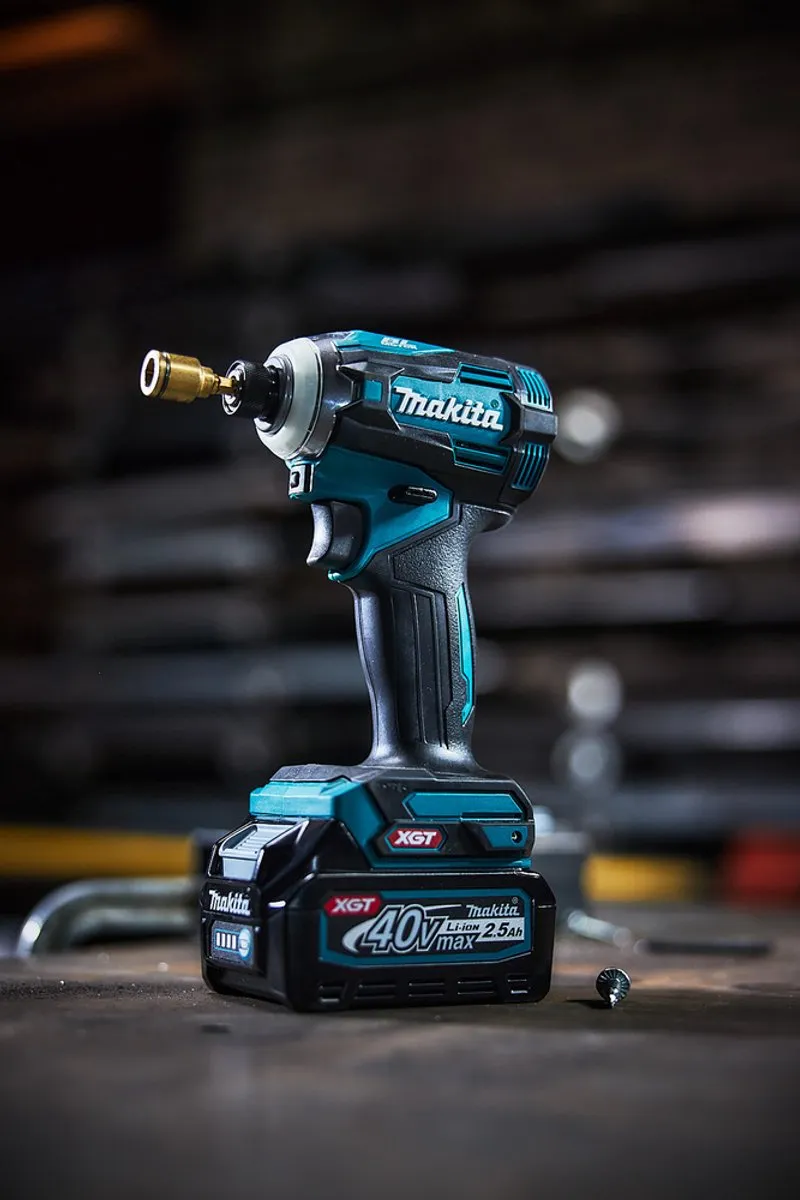Makita DK0114G201 Combopack Klopboormachine & Slagschroevendraaier - 2x 4.0Ah - afbeelding 6 van 6