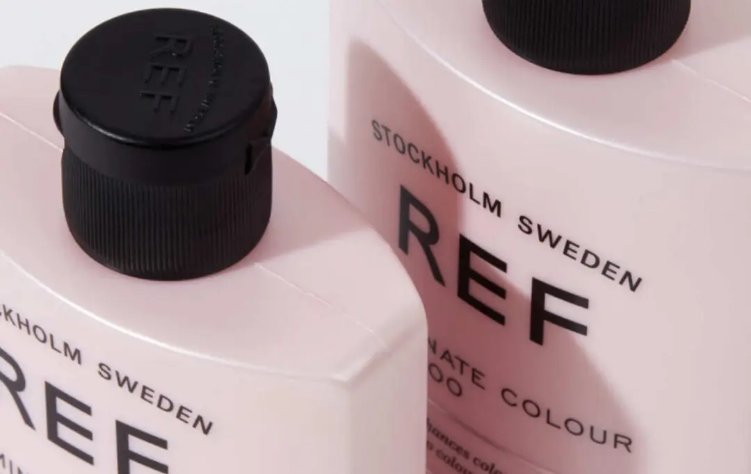 REF Stockholm Illuminate Color Travelbag - 4 Stuks (730ml)