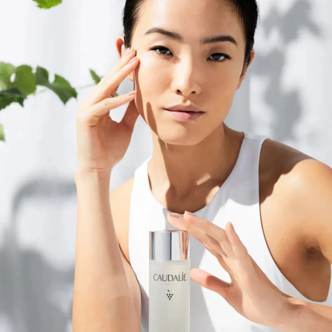 Caudalie Vinoperfect Glycolic Essence 100ml