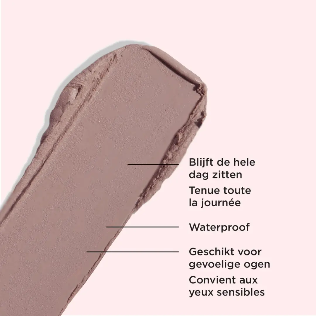 IT Cosmetics Superhero No-Tug Oogschaduwstick Transformative Taupe