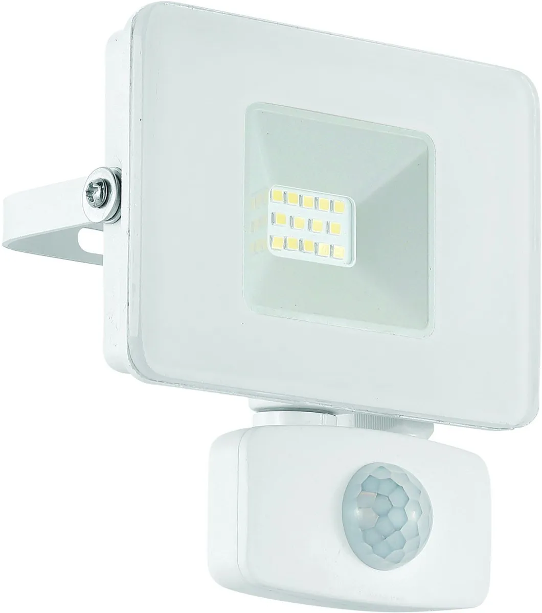 Eglo Faedo 3 Buiten Wandlamp