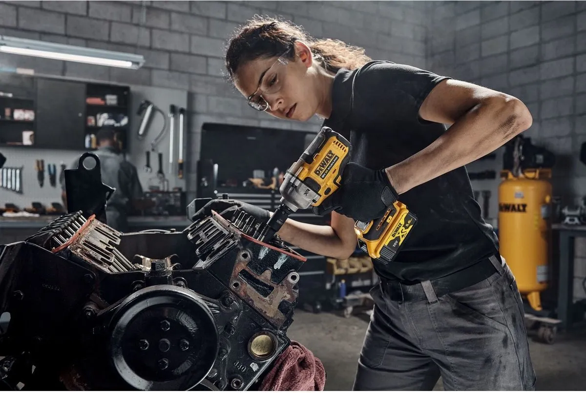 DeWalt DCF891NT Accu Slagmoersleutel 18V - 812Nm