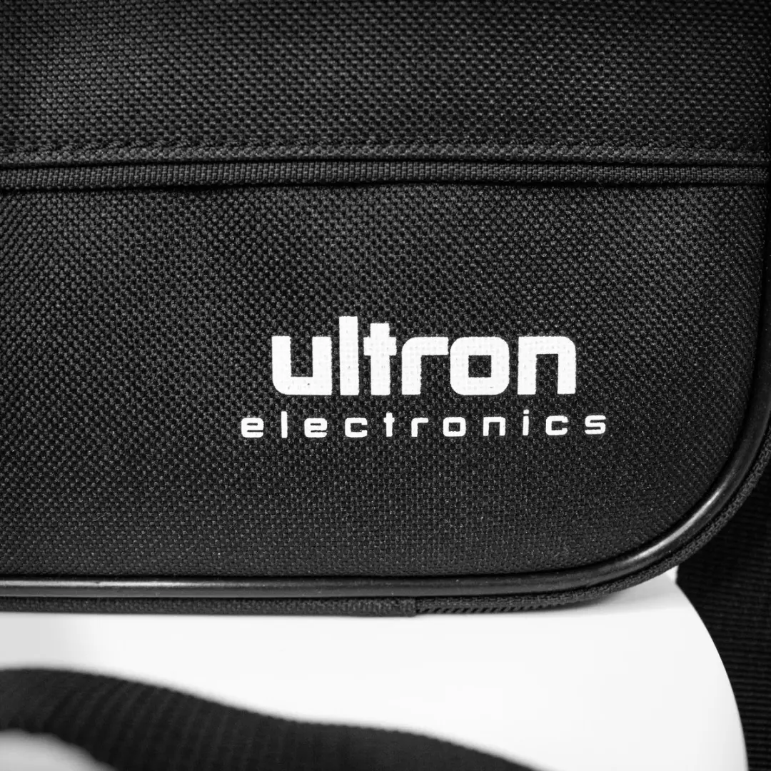 Ultron 371960 Laptoptas 17" - Zwart