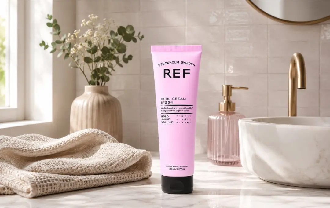 REF Stockholm Curl Cream N°244 150ml - Krullend haar
