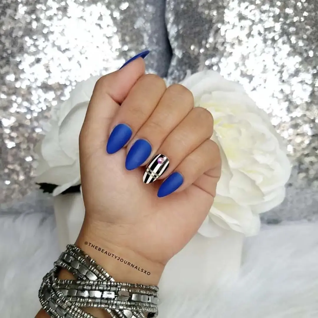 Kiss Plaknagels Jewel Fantasy Nails Your Grace - 4 Stuks