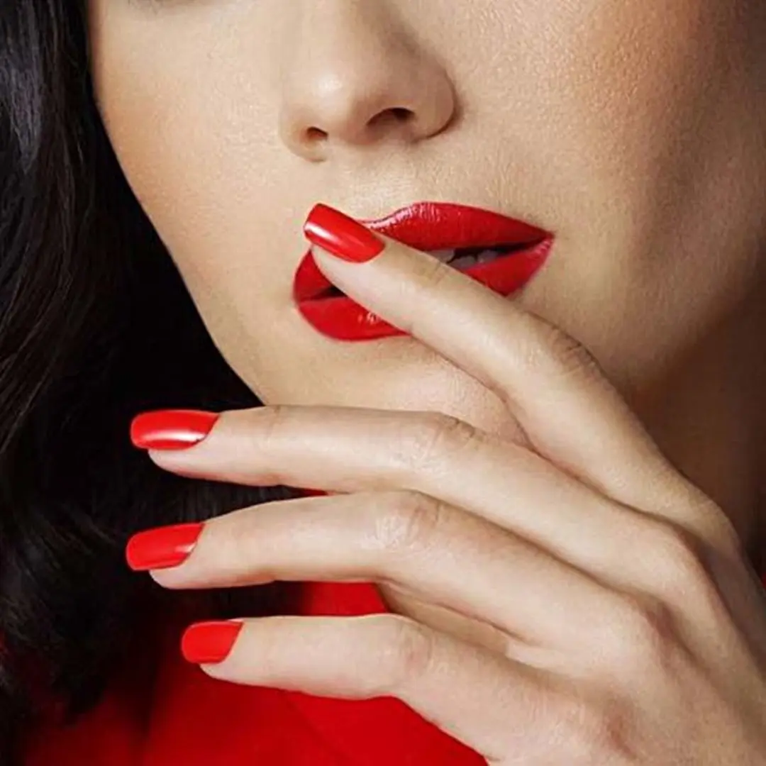 Kiss Gel Fantasy Whatever Gelnagels - 28 Stuks Rood