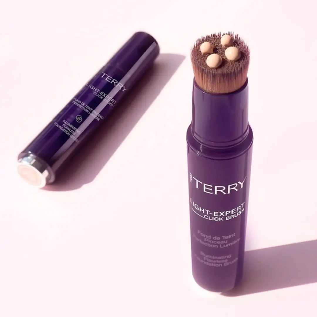 By Terry Light Expert Click Brush Foundation #01 Rosy Light - 19.5ml