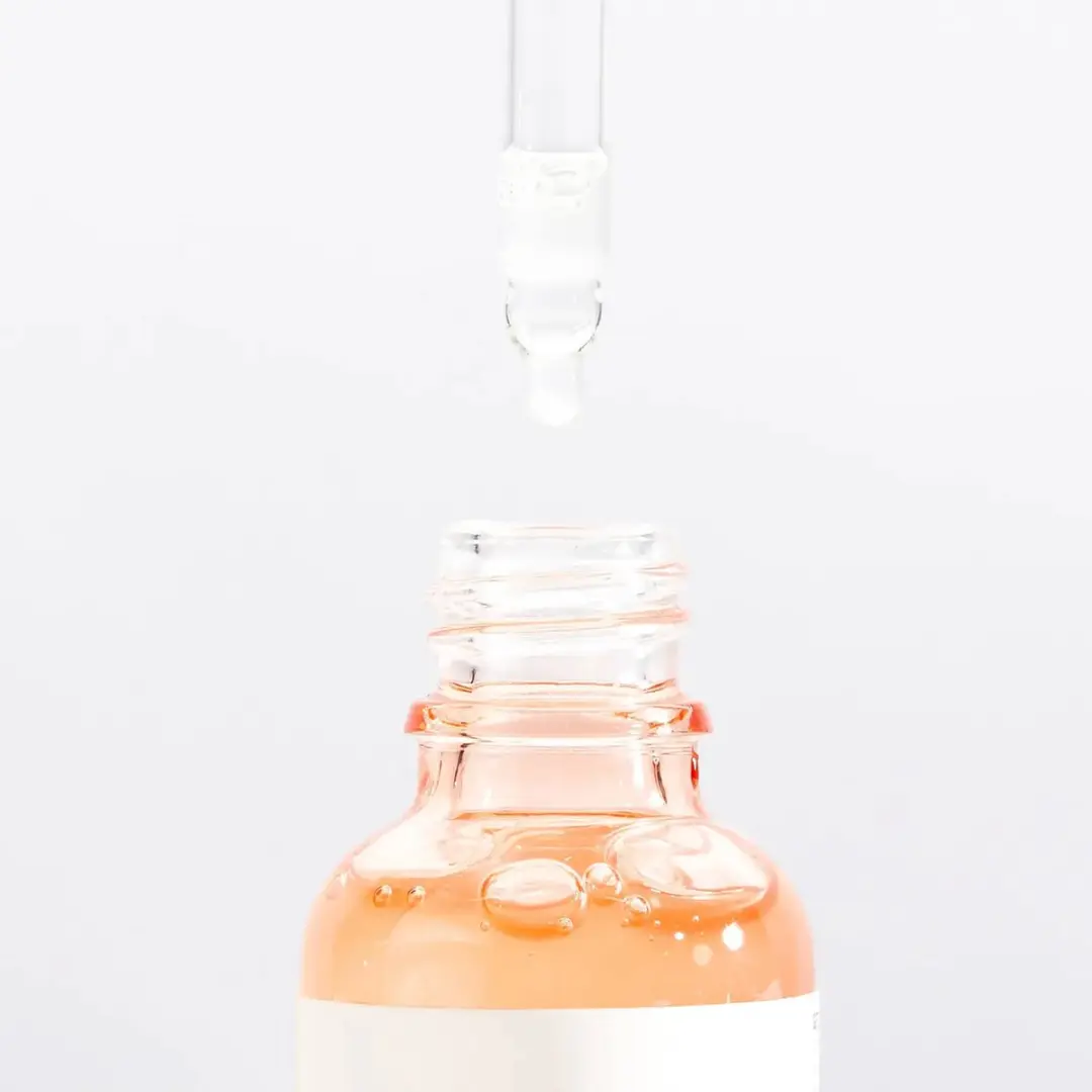 Isle of Paradise Light Self Tanning Drops 30ml - Gezicht - afbeelding 4 van 5